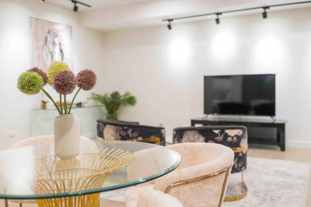 Luxury 3 Bedroom Apartment In Ryde Sidney Dış mekan fotoğraf